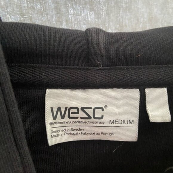 WESC logo hoodie sweatshirt Sz M - Picture 3 of 6